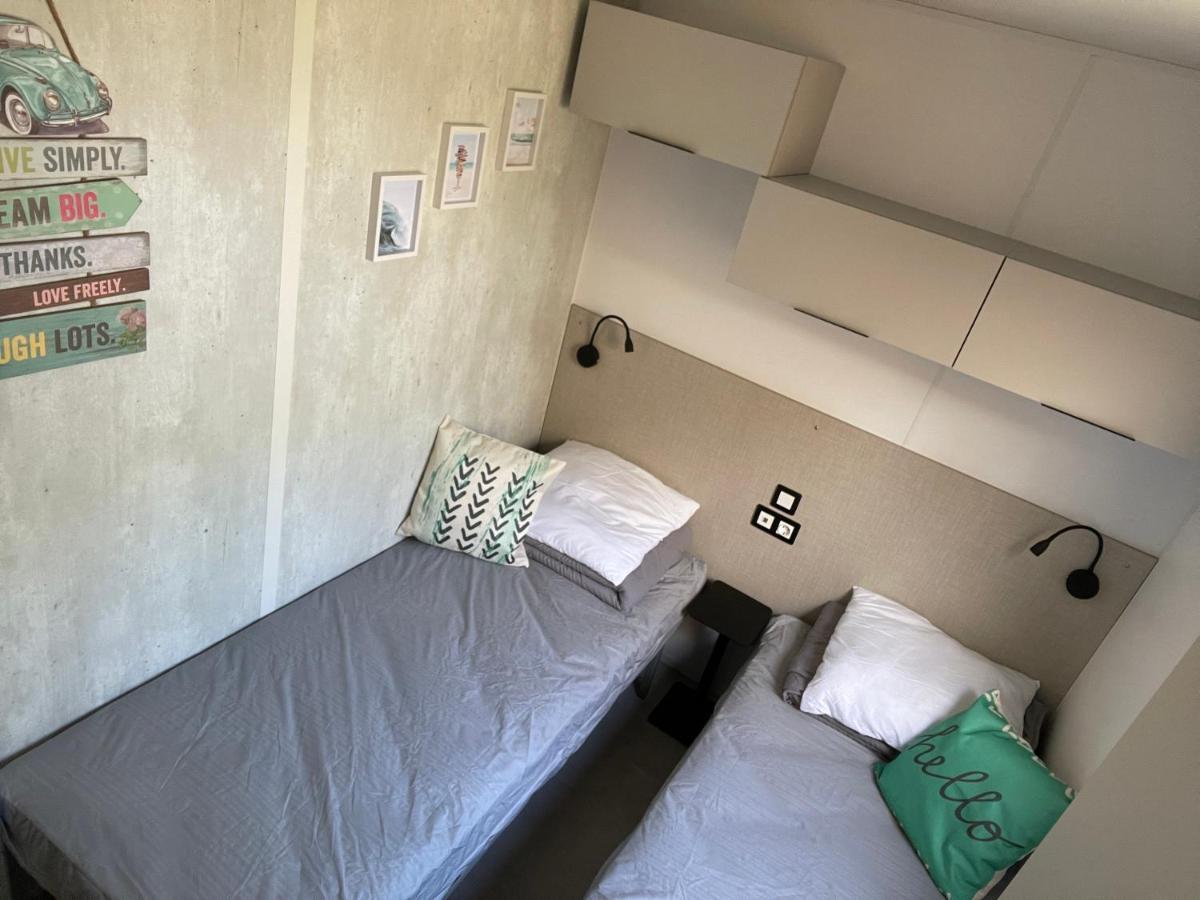 Cocon Du Lac Mobilhome 3 Chambres,6 Pers,Camping Mayotte 5 Etoiles Biscarrosse Landes Екстериор снимка